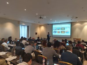 Exibition-desk-helped-SME-with-investor-5-scaled